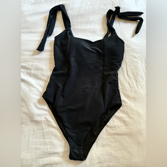 Beach Riot Other - Nwt Beach Riot Black Ribbed Sydney One Piece Swimsuit